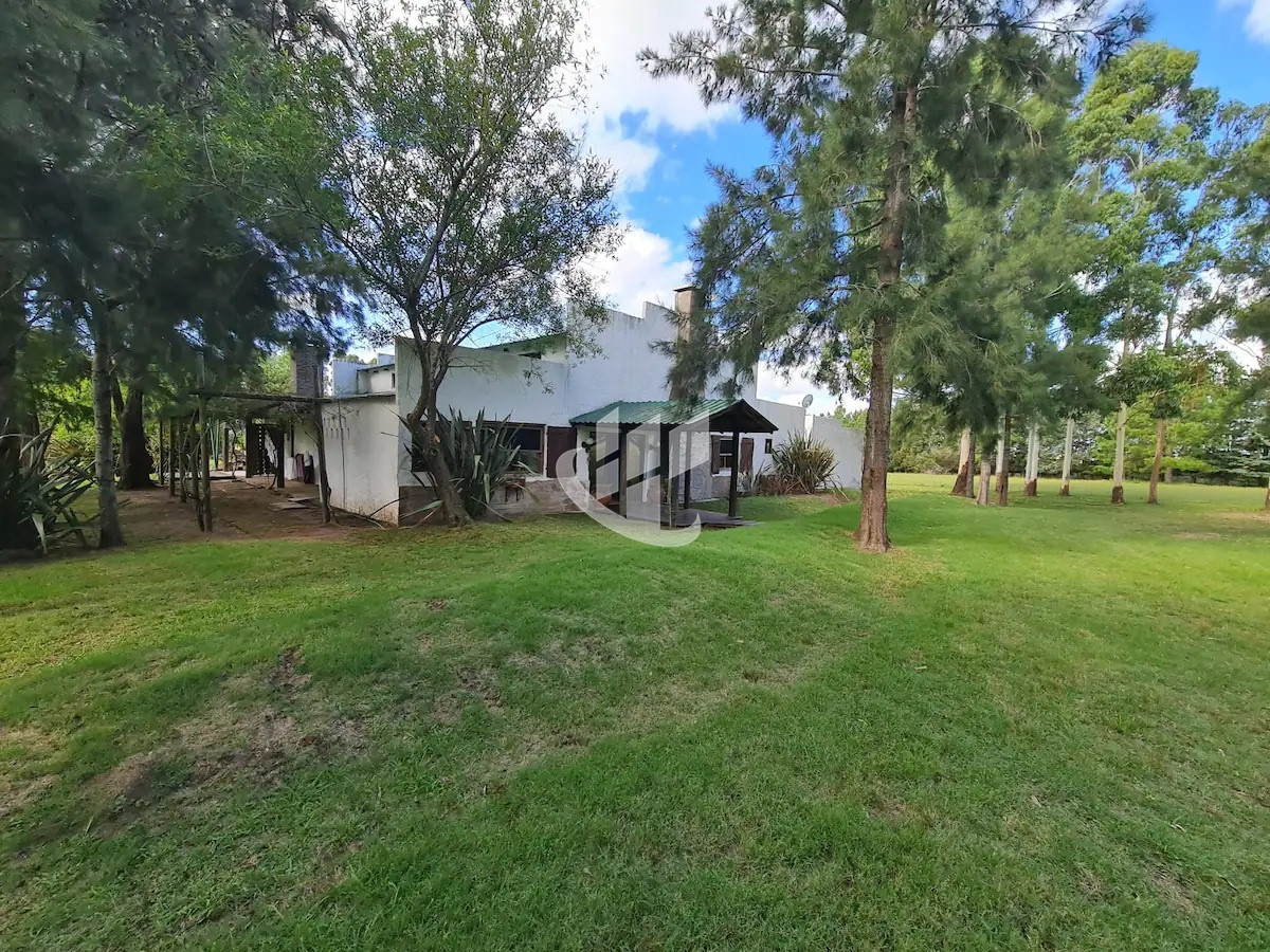 Chacra ID.1629 - MALDONADO SAN CARLOS CHACRA DE 5 HAS CON CASA 4 DEMIRORIOS PISCINA