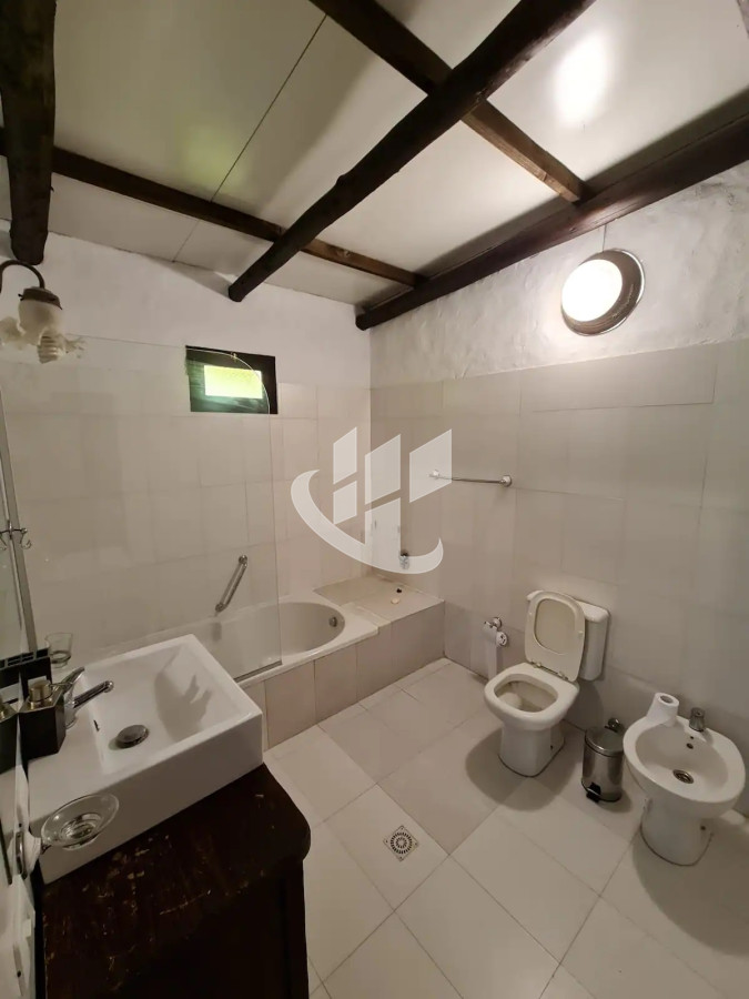 Chacra ID.1629 - MALDONADO SAN CARLOS CHACRA DE 5 HAS CON CASA 4 DEMIRORIOS PISCINA