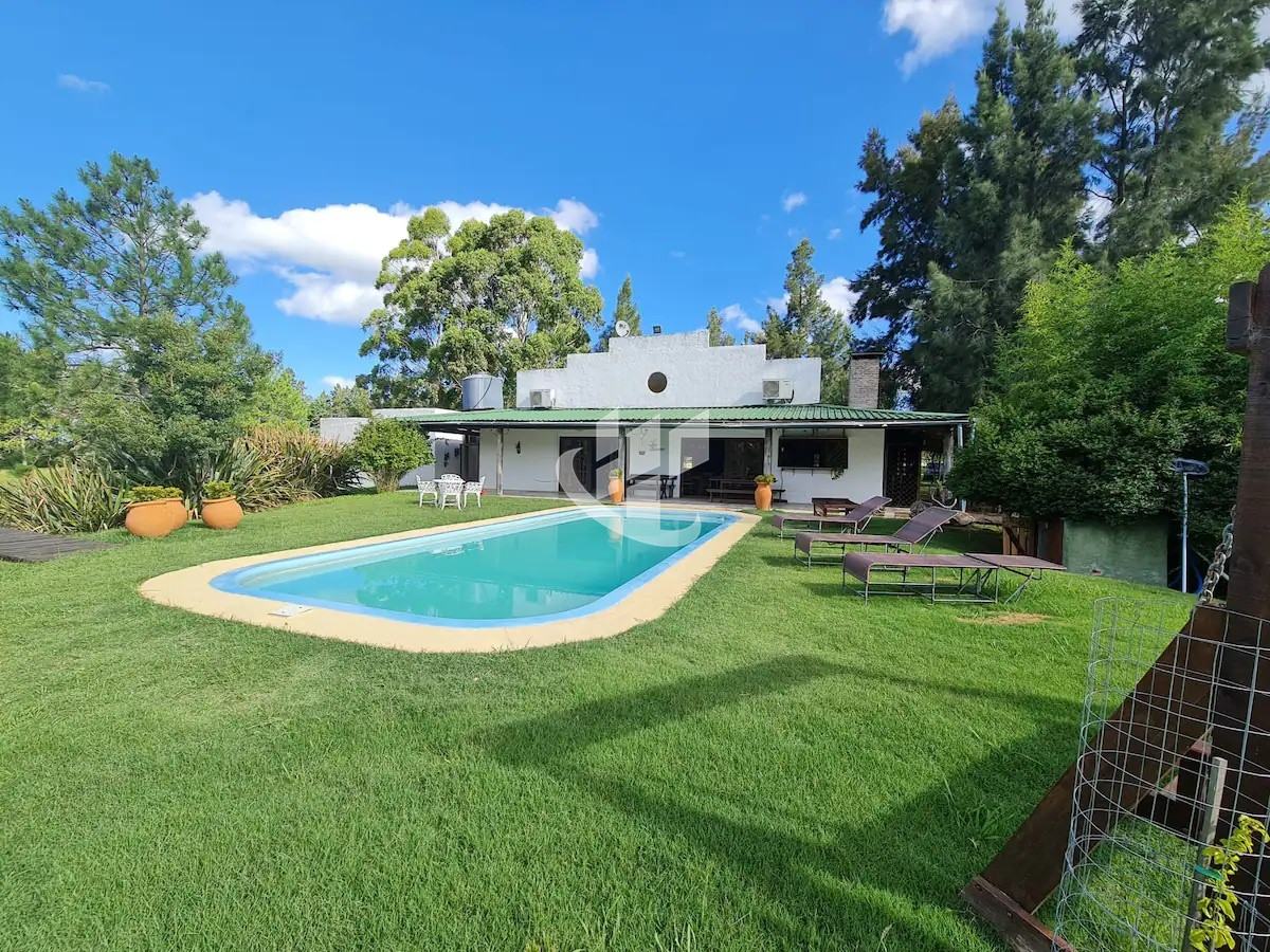Chacra ID.1629 - MALDONADO SAN CARLOS CHACRA DE 5 HAS CON CASA 4 DEMIRORIOS PISCINA