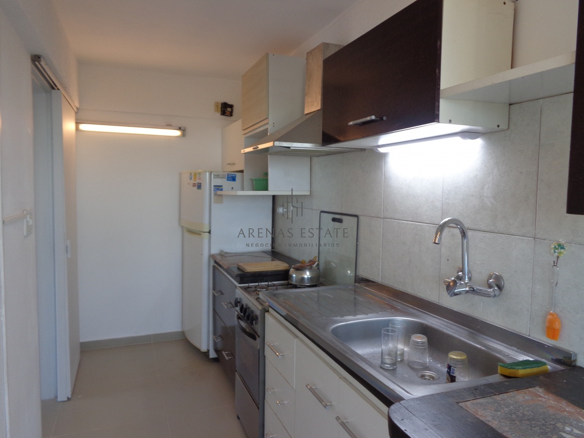 Apartamento ID.1162 - MALDONADO CENTRO COMODO APTO. DE 2 DORMITORIOS CON 2 TERRAZAS