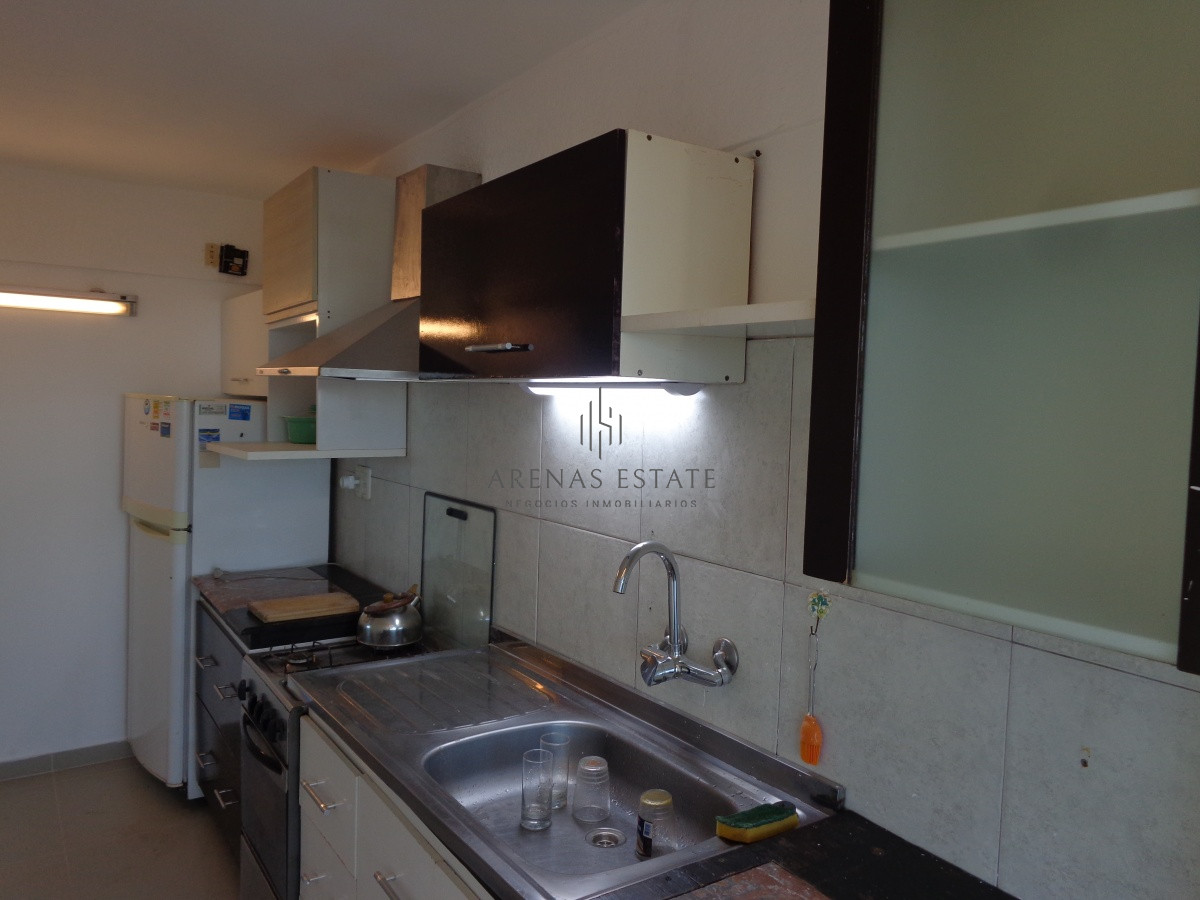 Apartamento ID.1162 - MALDONADO CENTRO COMODO APTO. DE 2 DORMITORIOS CON 2 TERRAZAS