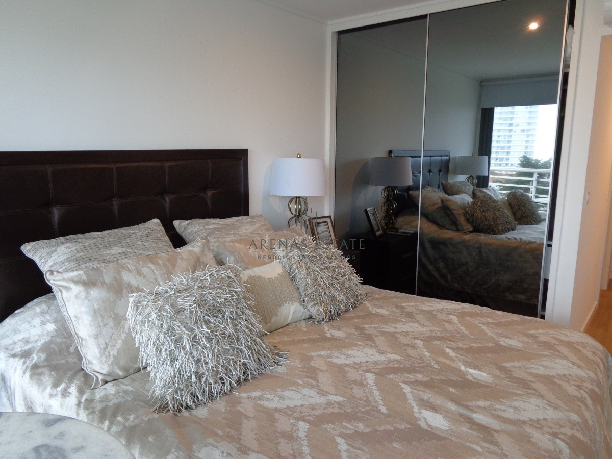 Apartamento ID.1154 - PUNTA DEL ESTE APARTAMENTO 2 DORMITORIOS EDIFICIO CON SERVICIOS 