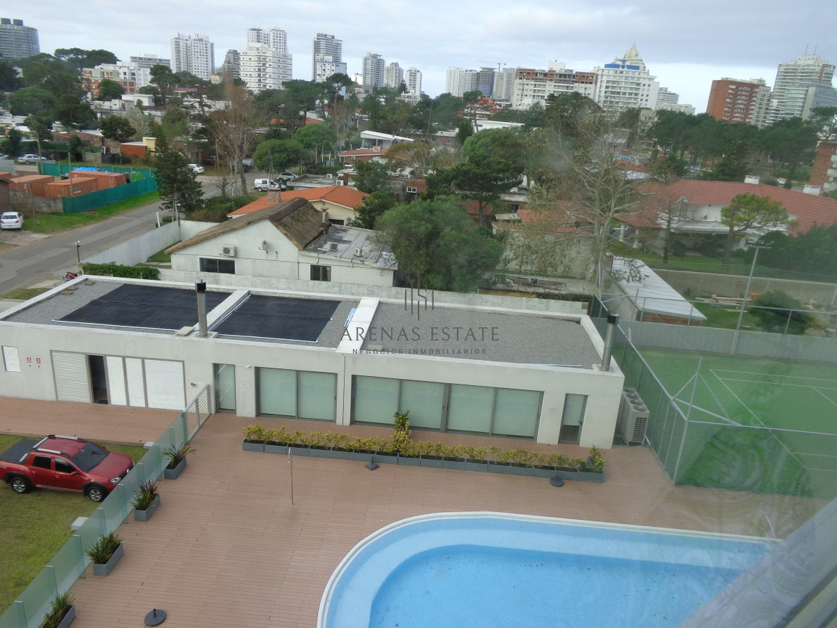 Apartamento ID.1154 - PUNTA DEL ESTE APARTAMENTO 2 DORMITORIOS EDIFICIO CON SERVICIOS 