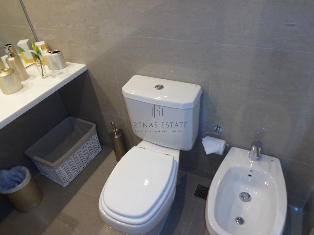 Apartamento ID.1154 - PUNTA DEL ESTE APARTAMENTO 2 DORMITORIOS EDIFICIO CON SERVICIOS 
