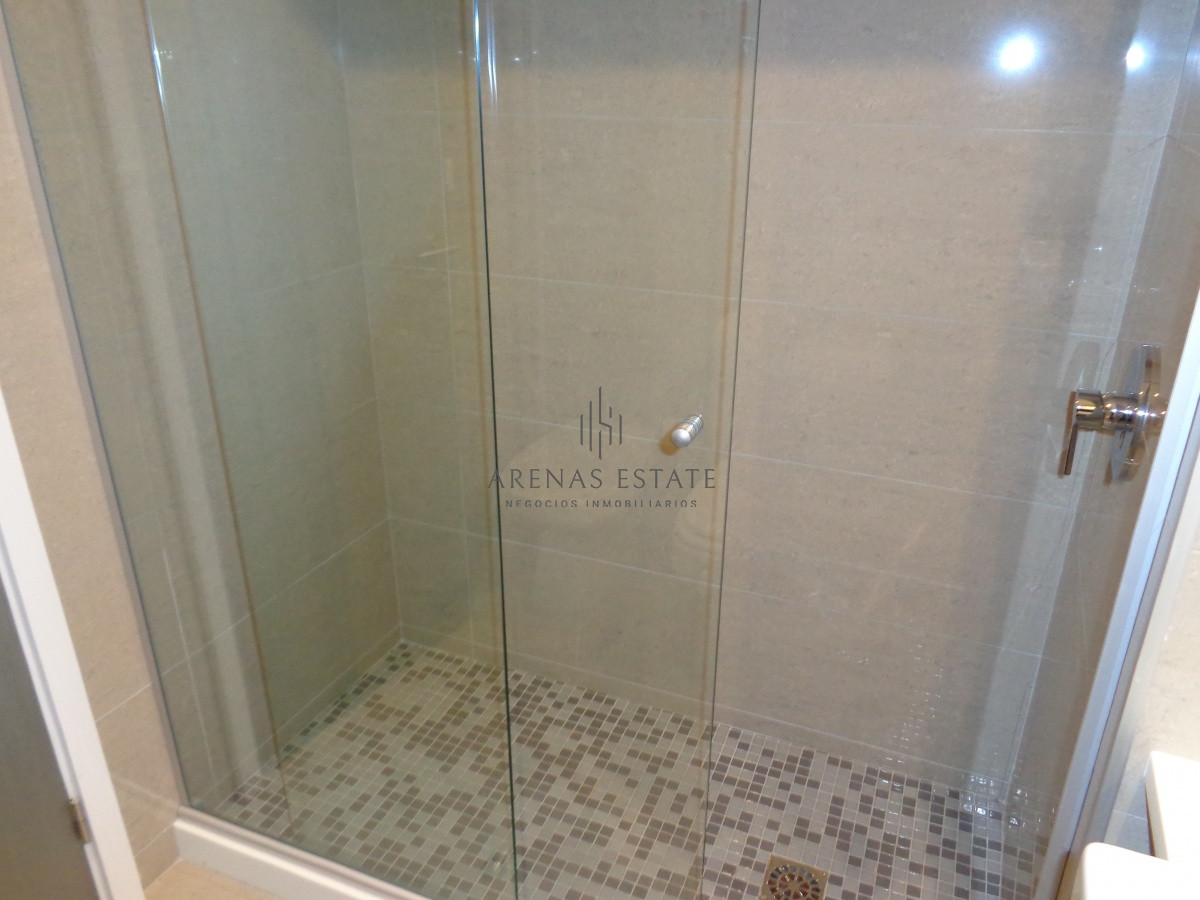 Apartamento ID.1154 - PUNTA DEL ESTE APARTAMENTO 2 DORMITORIOS EDIFICIO CON SERVICIOS 