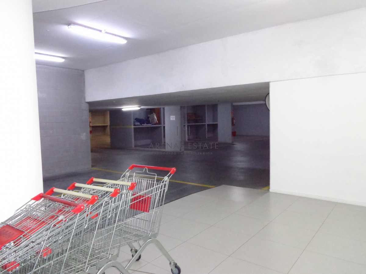 Apartamento ID.1154 - PUNTA DEL ESTE APARTAMENTO 2 DORMITORIOS EDIFICIO CON SERVICIOS 