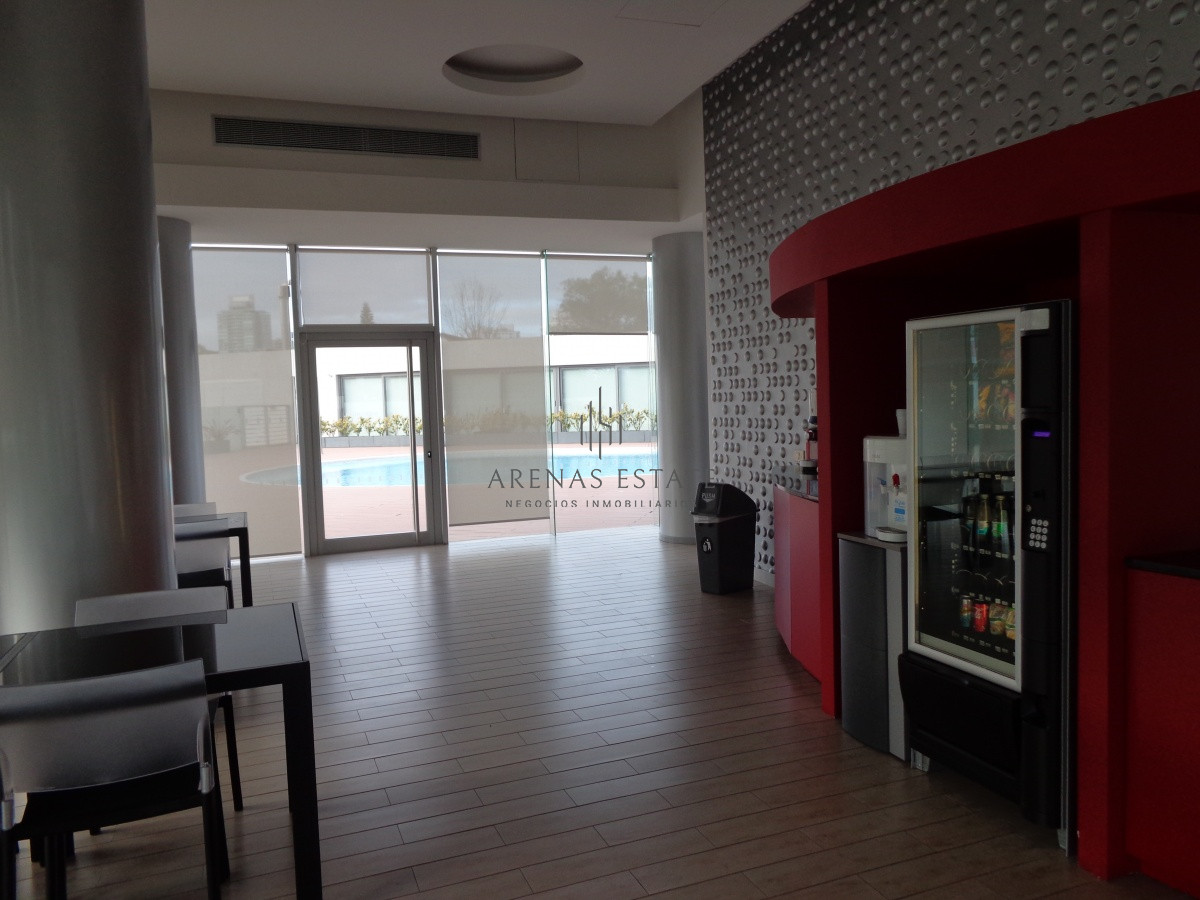 Apartamento ID.1154 - PUNTA DEL ESTE APARTAMENTO 2 DORMITORIOS EDIFICIO CON SERVICIOS 