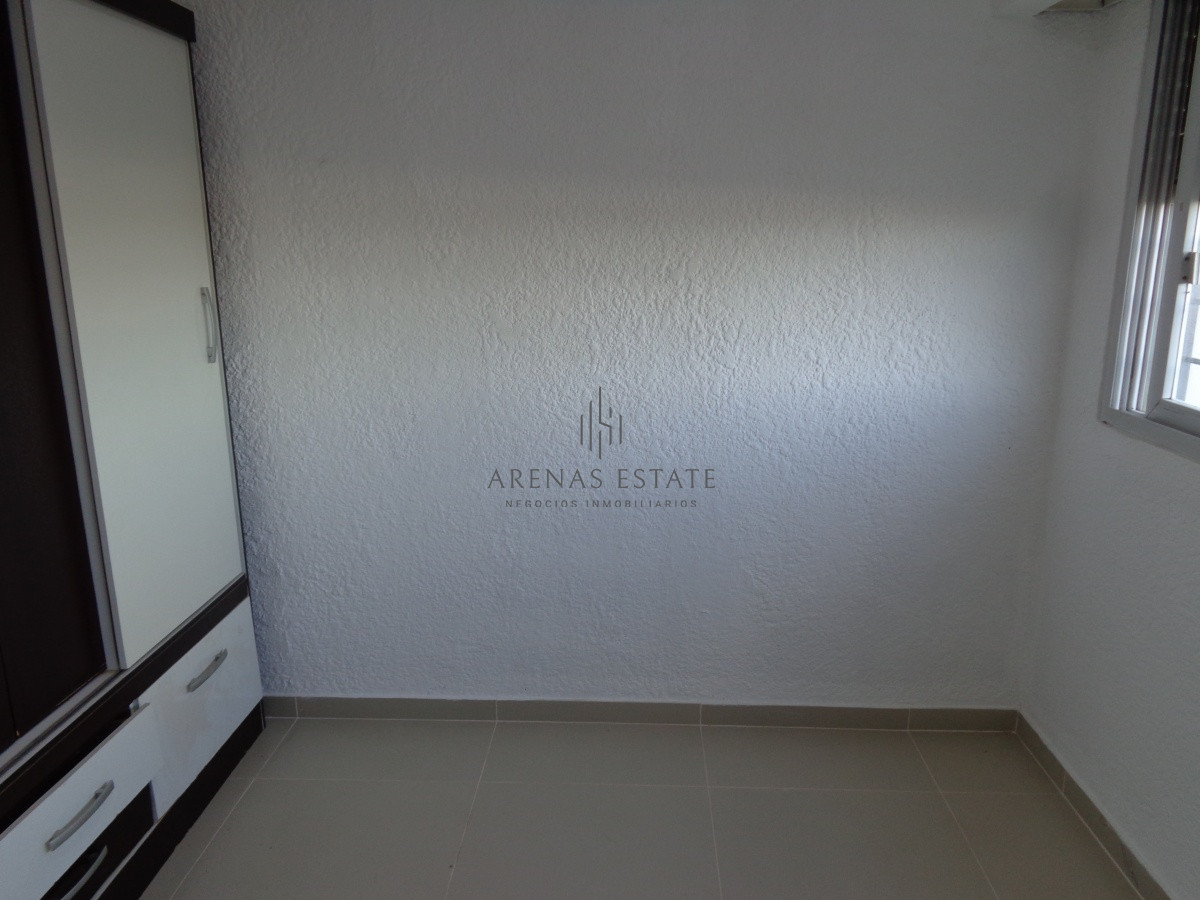 Apartamento ID.1162 - MALDONADO CENTRO COMODO APTO. DE 2 DORMITORIOS CON 2 TERRAZAS