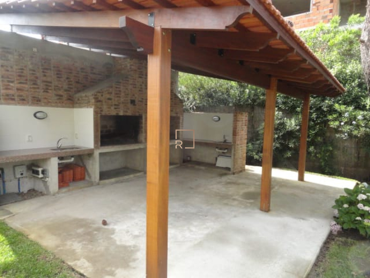 Apartamento ID.282 - PUNTA DEL ESTE AIDY GRILL APTO 2 DORMITORIOS 2 BAÑOS GARAGE