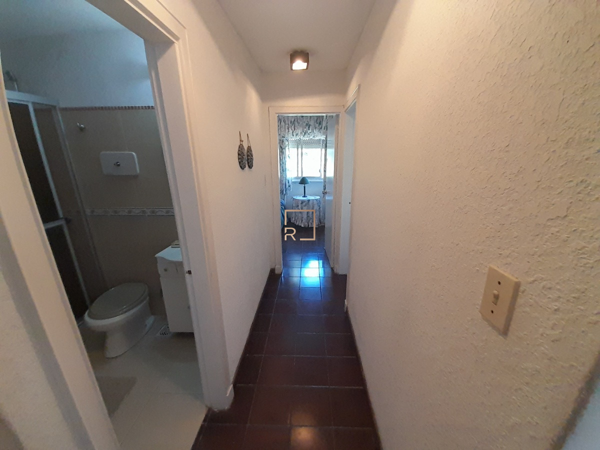 Apartamento ID.282 - PUNTA DEL ESTE AIDY GRILL APTO 2 DORMITORIOS 2 BAÑOS GARAGE