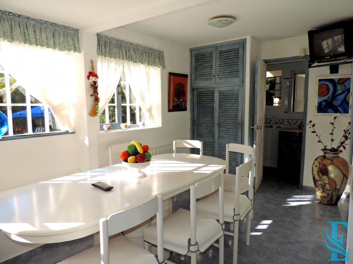 Casa ID.74 - PUNTA DEL ESTE LUGANO EXCEPCIONAL PROPIEDAD EN VENTA Y ALQUILER