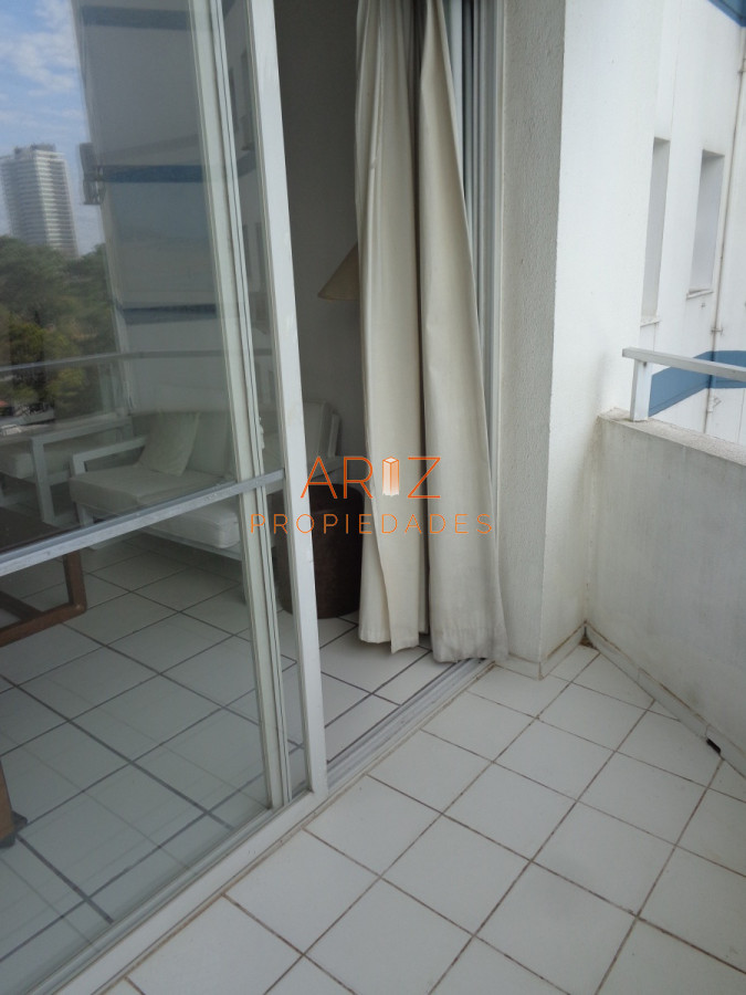 Apartamento ID.1851 - PUNTA DEL ESTE VENDO APARTAMENTO 2 DORMITORIOS AIDY GRILL 