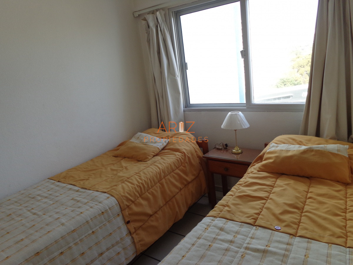 Apartamento ID.1851 - PUNTA DEL ESTE VENDO APARTAMENTO 2 DORMITORIOS AIDY GRILL 