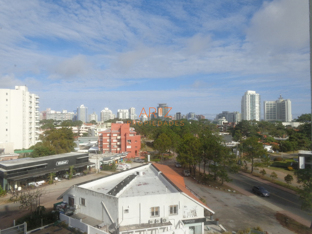 Apartamento ID.1851 - PUNTA DEL ESTE VENDO APARTAMENTO 2 DORMITORIOS AIDY GRILL 