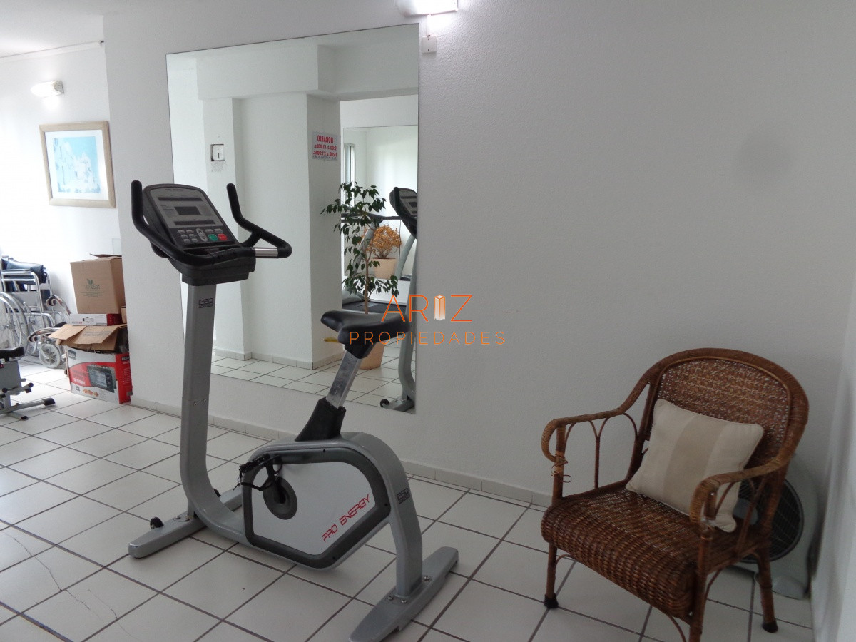 Apartamento ID.1851 - PUNTA DEL ESTE VENDO APARTAMENTO 2 DORMITORIOS AIDY GRILL 