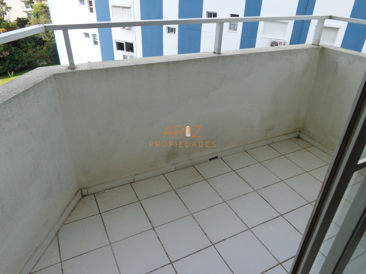 Apartamento ID.1851 - PUNTA DEL ESTE VENDO APARTAMENTO 2 DORMITORIOS AIDY GRILL 
