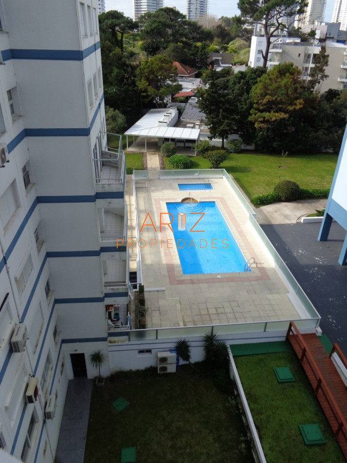 Apartamento ID.1851 - PUNTA DEL ESTE VENDO APARTAMENTO 2 DORMITORIOS AIDY GRILL 