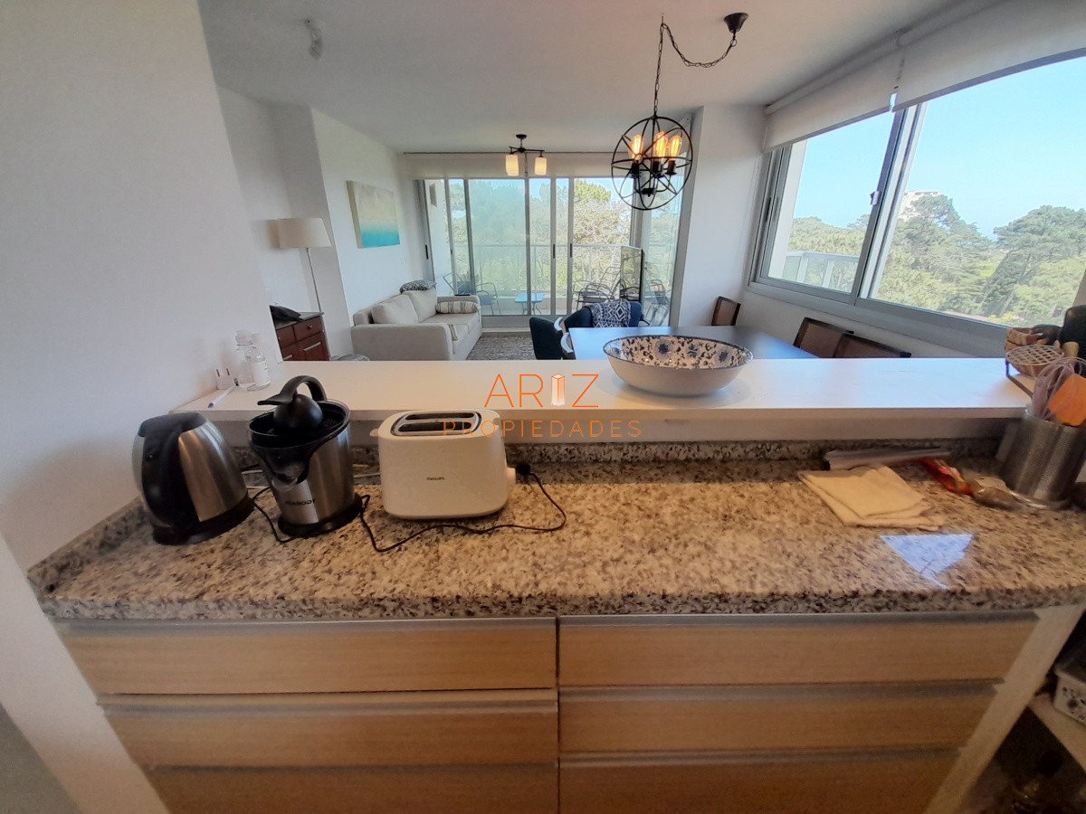 Apartamento ID.2043 - PUNTA DEL ESTE SOBRE ROOSEVELT APTO CON AMENITIES 2 DORMITORIOS 2 BAÑOS PARRILLERO PROPIO 