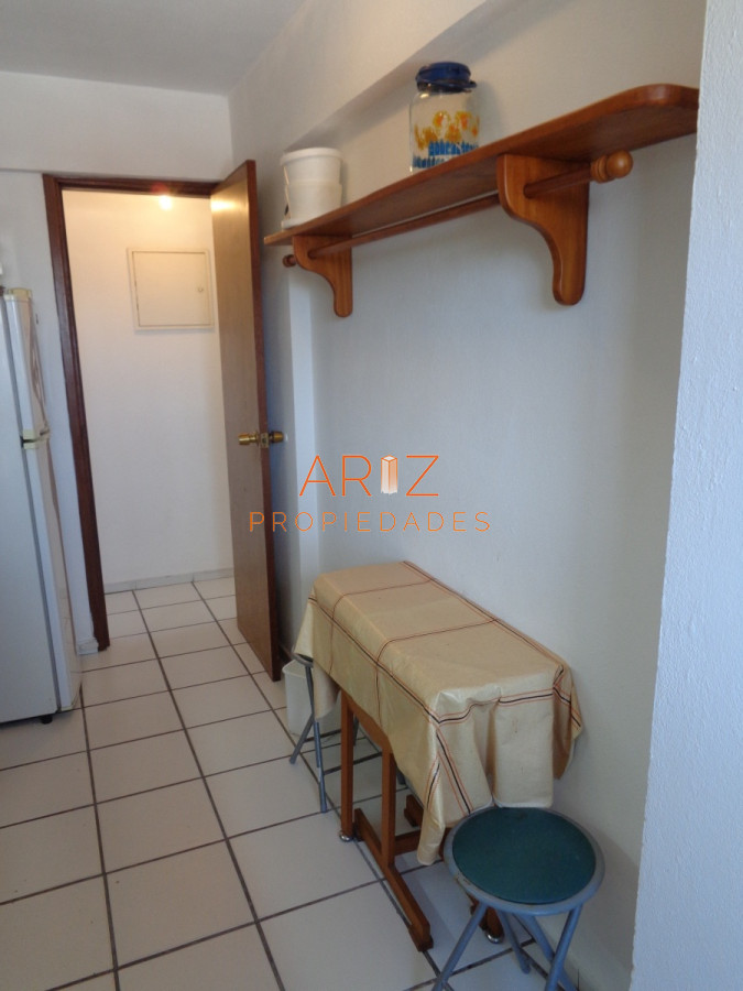 Apartamento ID.1851 - PUNTA DEL ESTE VENDO APARTAMENTO 2 DORMITORIOS AIDY GRILL 