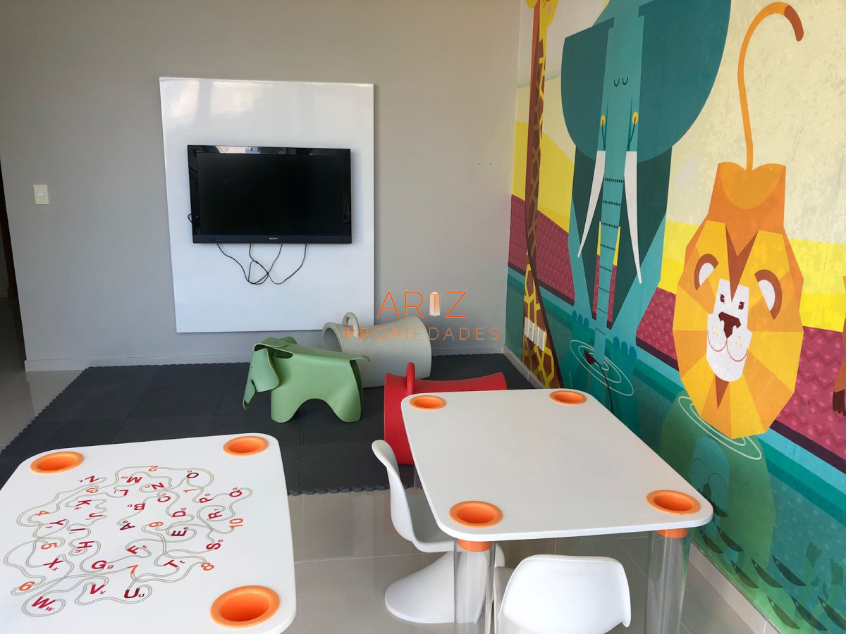 Apartamento ID.1455 - ALQUILER ANUAL PUNTA DEL ESTE MANSA 3 DORMITORIOS Y DEPENDENCIA EXCELENTE VISTA AL MAR!!! 