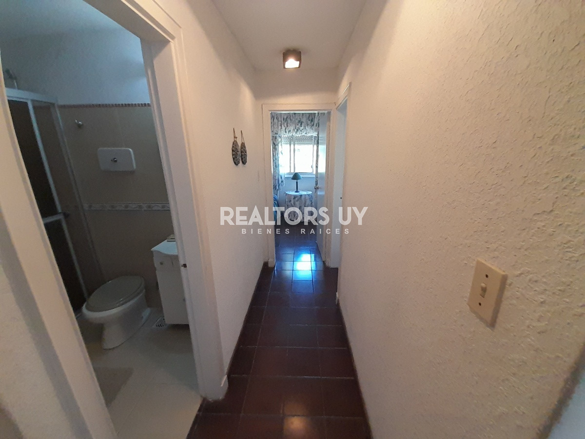 Apartamento ID.289 - PUNTA DEL ESTE AIDY GRILL APTO 2 DORMITORIOS 2 BAÑOS GARAGE