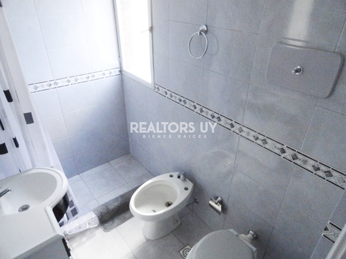 Apartamento ID.289 - PUNTA DEL ESTE AIDY GRILL APTO 2 DORMITORIOS 2 BAÑOS GARAGE