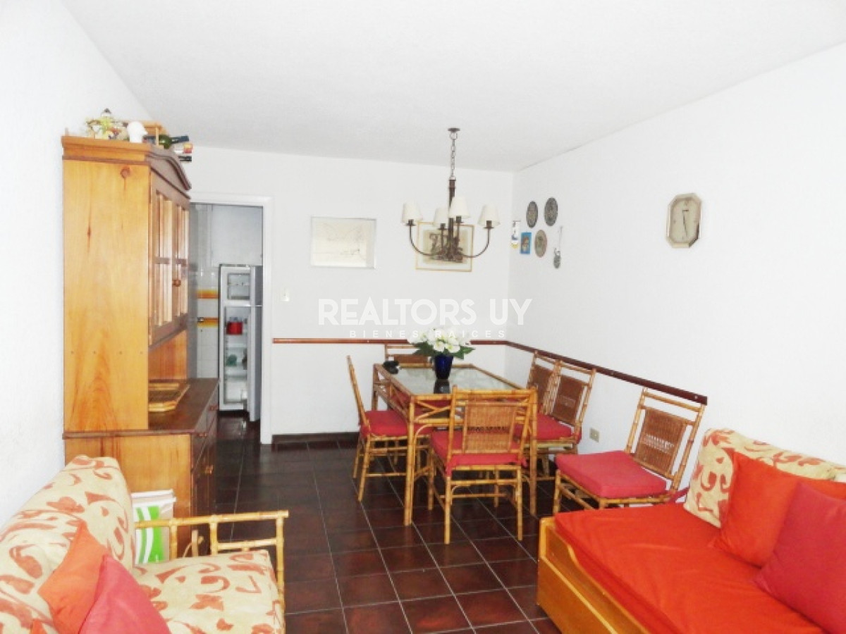 Apartamento ID.289 - PUNTA DEL ESTE AIDY GRILL APTO 2 DORMITORIOS 2 BAÑOS GARAGE