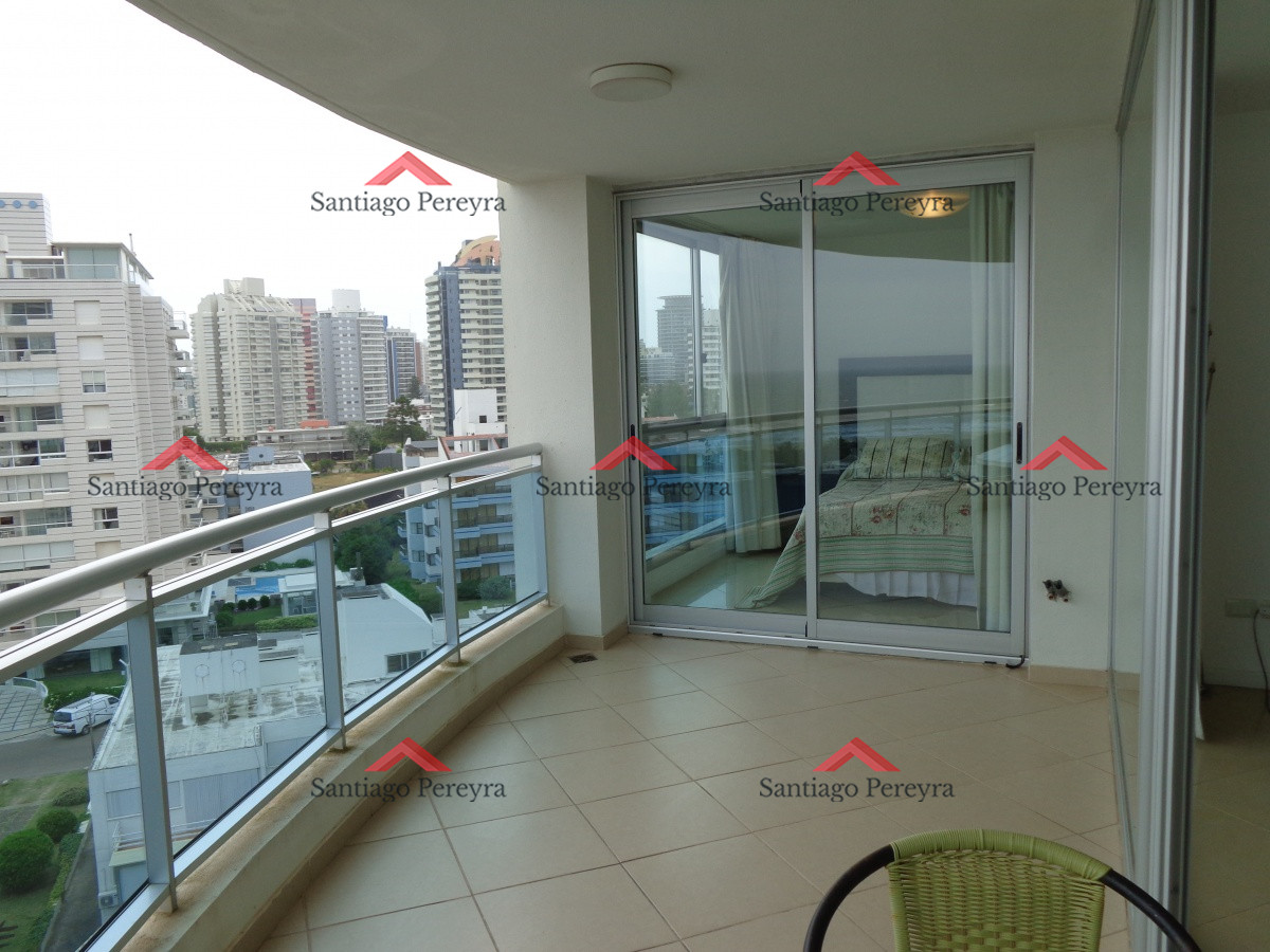 Apartamento ID.14818 - PUNTA DEL ESTE BRAVA 3 DORMITORIOS Y DEPENDENCIA 