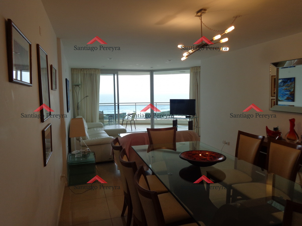 Apartamento ID.14818 - PUNTA DEL ESTE BRAVA 3 DORMITORIOS Y DEPENDENCIA 
