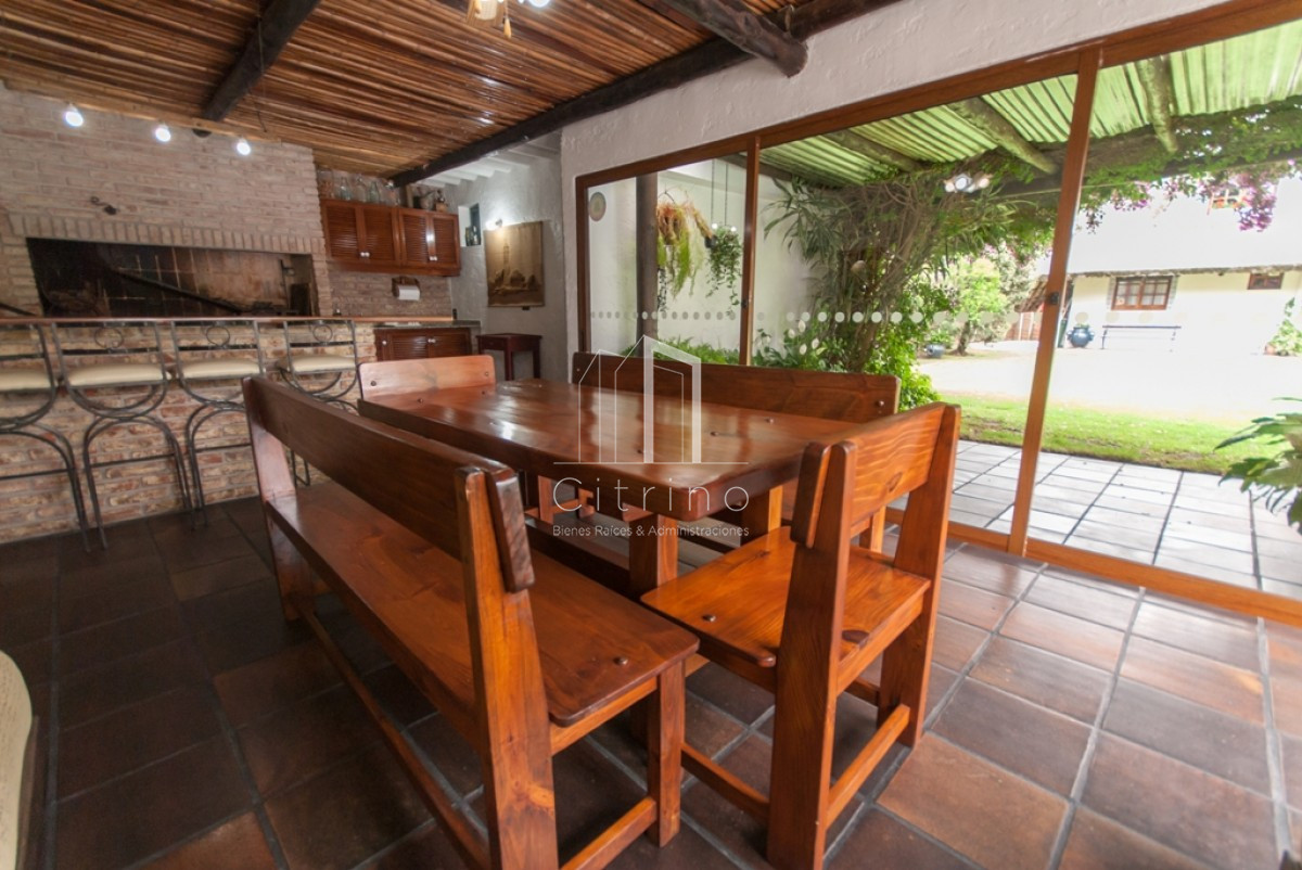 Casa ID.1217 - PINARES EXCELENTE PROPIEDAD VENTA Y ALQUILER DE TEMPORADA