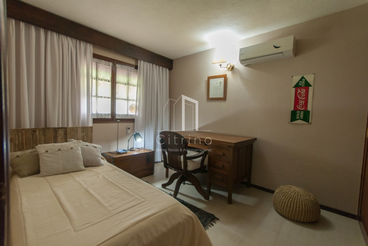 Casa ID.1217 - PINARES EXCELENTE PROPIEDAD VENTA Y ALQUILER DE TEMPORADA