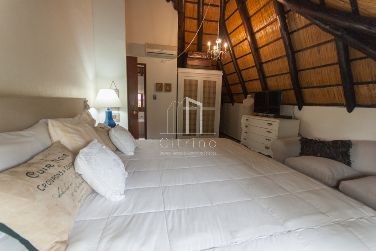 Casa ID.1217 - PINARES EXCELENTE PROPIEDAD VENTA Y ALQUILER DE TEMPORADA