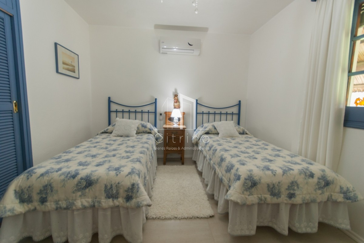 Casa ID.1217 - PINARES EXCELENTE PROPIEDAD VENTA Y ALQUILER DE TEMPORADA