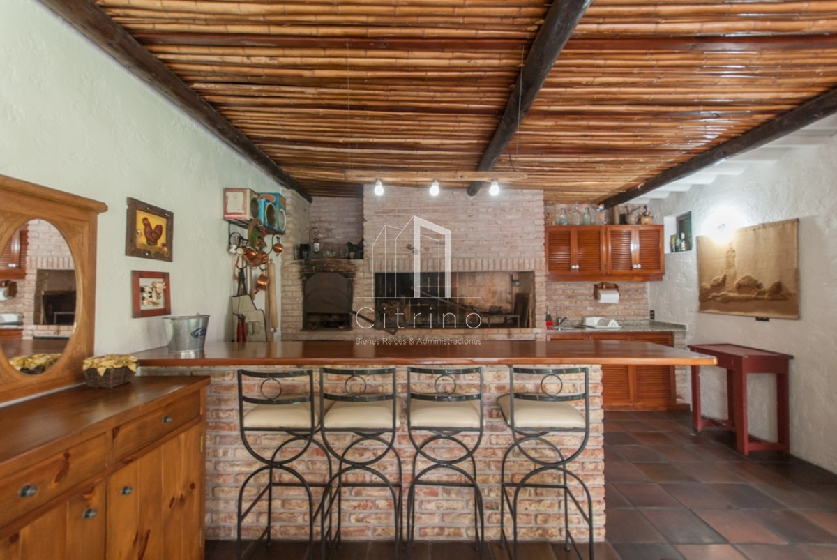 Casa ID.1217 - PINARES EXCELENTE PROPIEDAD VENTA Y ALQUILER DE TEMPORADA
