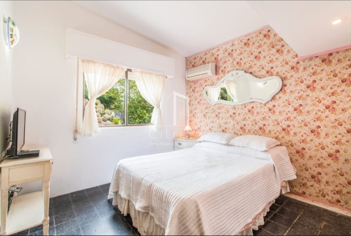 Casa ID.1218 - PUNTA DEL ESTE PINARES 3 DORMITORIOS EN SUITE PISCINA