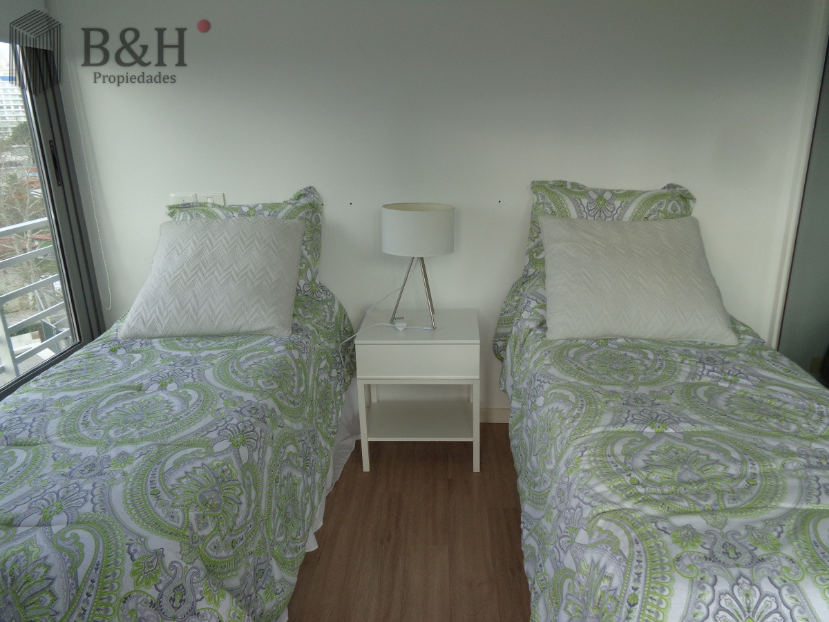 Apartamento ID.314 - PUNTA DEL ESTE APARTAMENTO 2 DORMITORIOS EDIFICIO CON SERVICIOS 