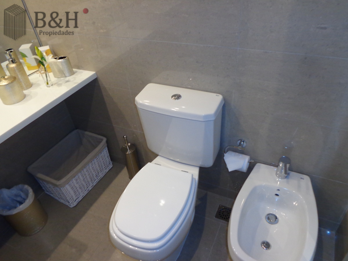Apartamento ID.314 - PUNTA DEL ESTE APARTAMENTO 2 DORMITORIOS EDIFICIO CON SERVICIOS 
