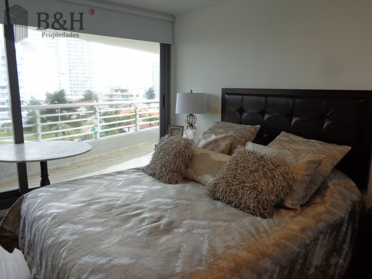 Apartamento ID.314 - PUNTA DEL ESTE APARTAMENTO 2 DORMITORIOS EDIFICIO CON SERVICIOS 