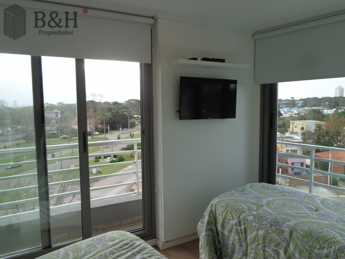 Apartamento ID.314 - PUNTA DEL ESTE APARTAMENTO 2 DORMITORIOS EDIFICIO CON SERVICIOS 