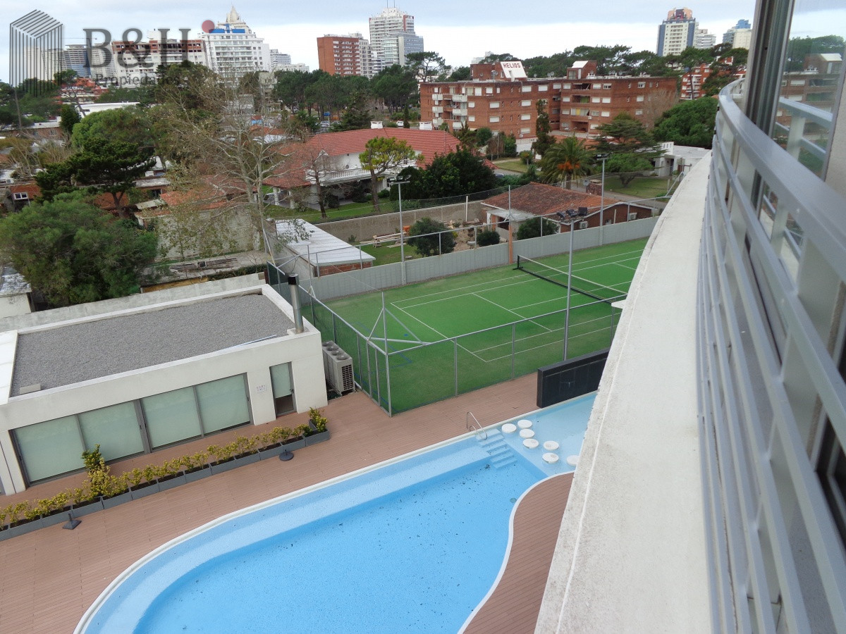 Apartamento ID.314 - PUNTA DEL ESTE APARTAMENTO 2 DORMITORIOS EDIFICIO CON SERVICIOS 