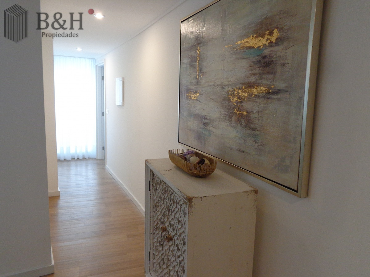 Apartamento ID.314 - PUNTA DEL ESTE APARTAMENTO 2 DORMITORIOS EDIFICIO CON SERVICIOS 