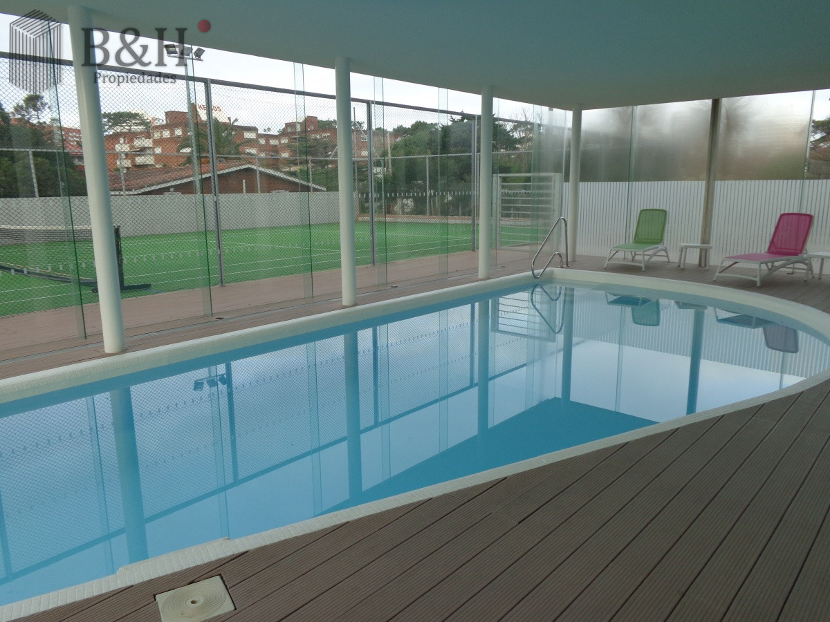 Apartamento ID.314 - PUNTA DEL ESTE APARTAMENTO 2 DORMITORIOS EDIFICIO CON SERVICIOS 