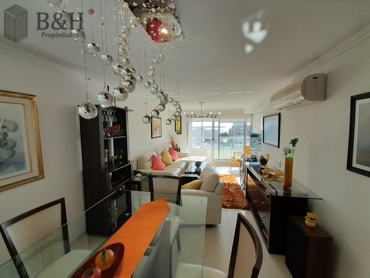 Apartamento ID.1844 - PUNTA DEL ESTE MANSA EXCELENTE APARTAMENTO 2 DORMITORIOS 2 BAÑOS 