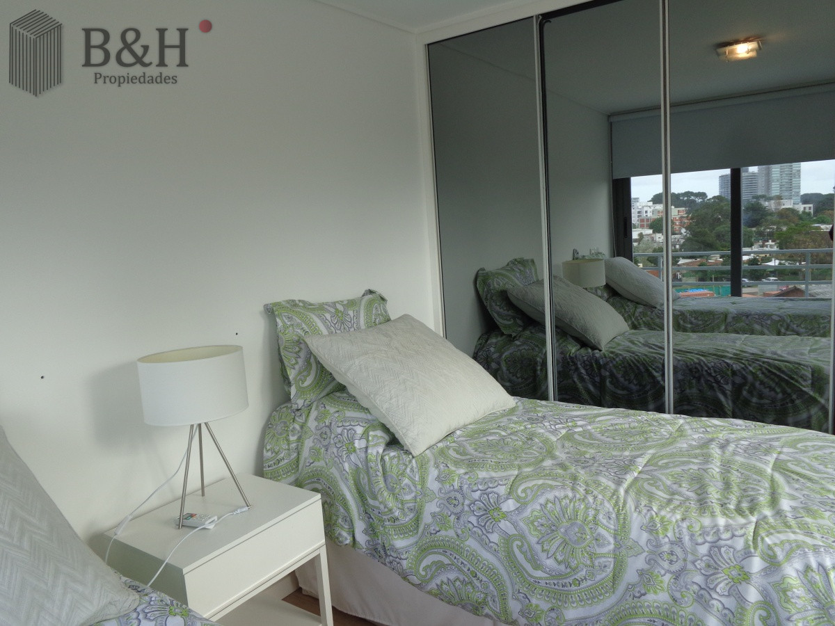 Apartamento ID.314 - PUNTA DEL ESTE APARTAMENTO 2 DORMITORIOS EDIFICIO CON SERVICIOS 