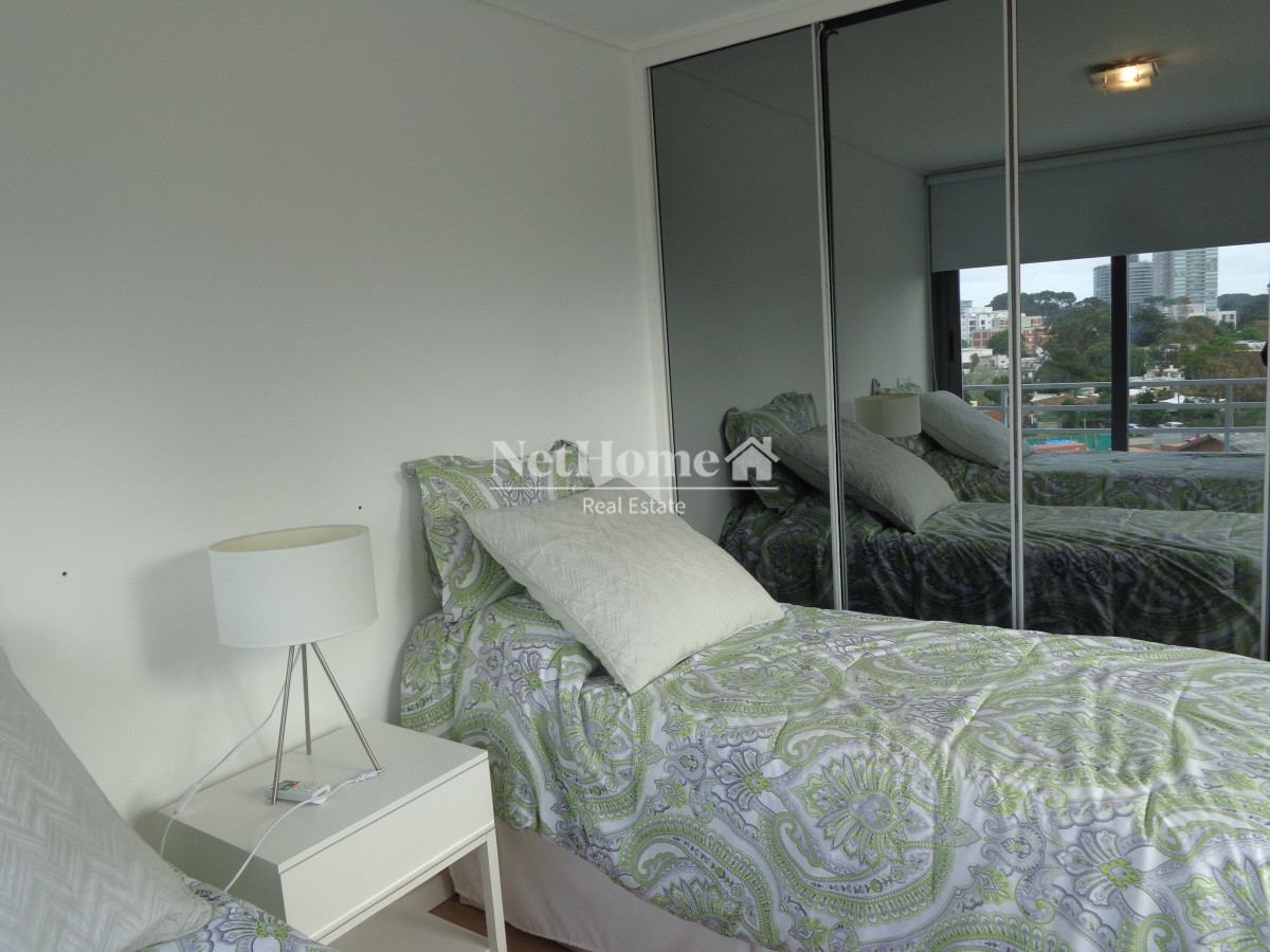 Apartamento ID.112 - Playa Mansa Apartamento 2 Dormitorios A pocos metros del Mar