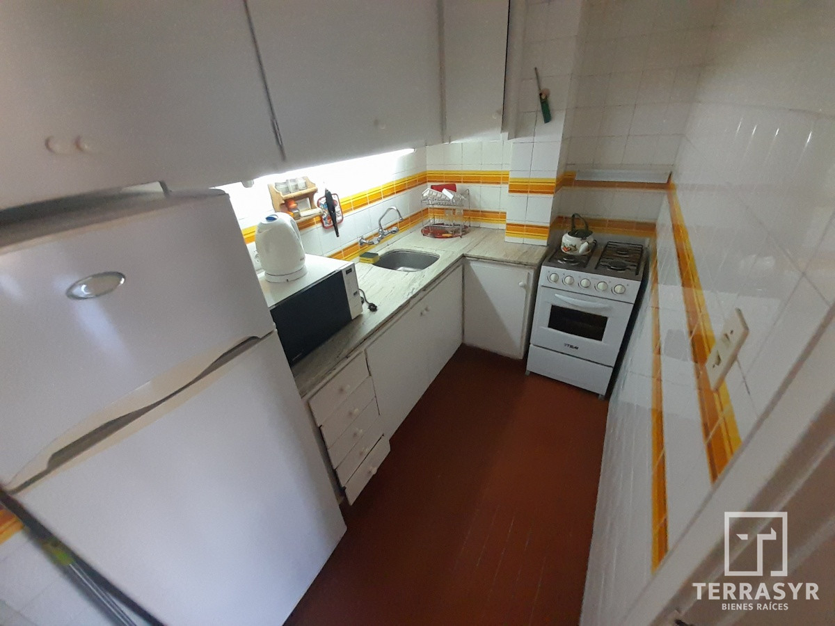 Apartamento ID.24 - PUNTA DEL ESTE AIDY GRILL APTO 2 DORMITORIOS 2 BAÑOS GARAGE