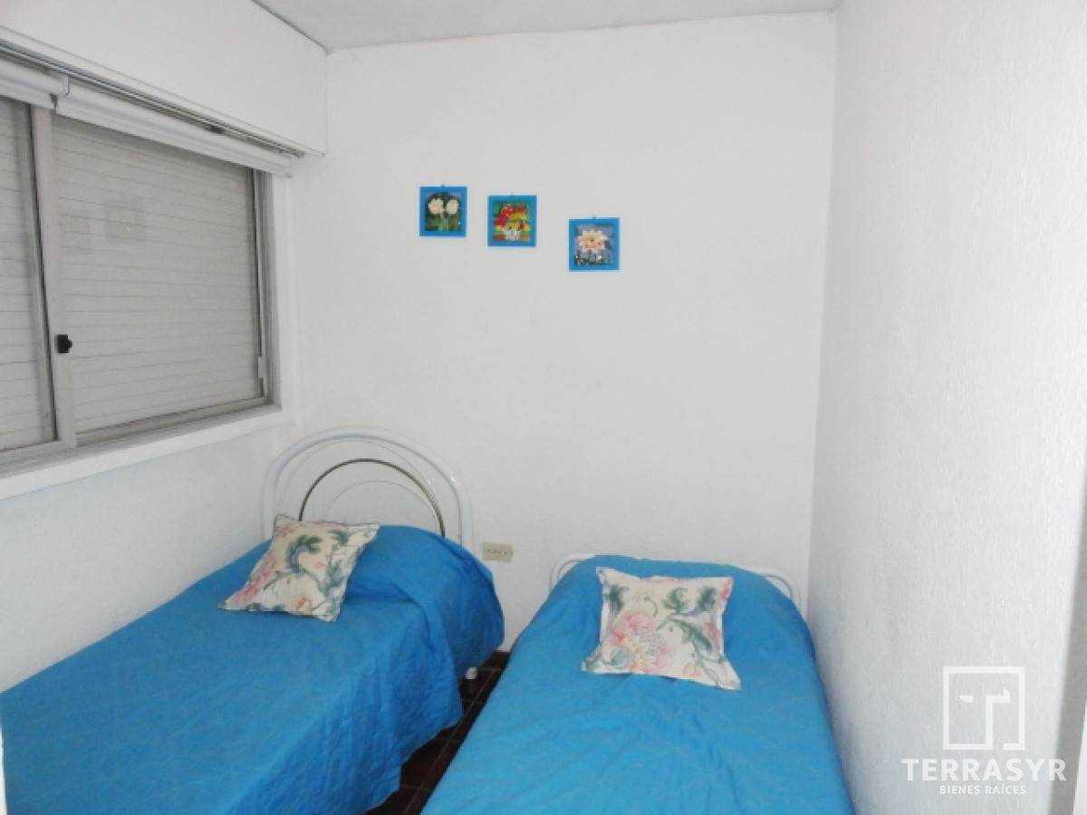 Apartamento ID.24 - PUNTA DEL ESTE AIDY GRILL APTO 2 DORMITORIOS 2 BAÑOS GARAGE