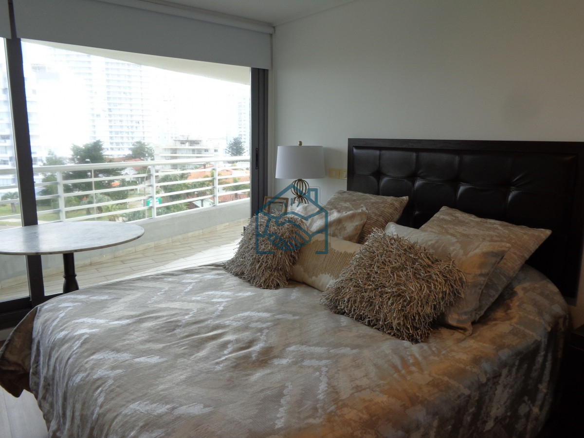 Apartamento ID.855/PUNTA-DEL-ESTE-APARTAMENTO-2-DORMITORIOS-EDIFICIO-CON-SERVICIOS- - PUNTA DEL ESTE APARTAMENTO 2 DORMITORIOS EDIFICIO CON SERVICIOS 