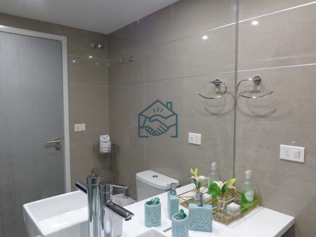 Apartamento ID.855/PUNTA-DEL-ESTE-APARTAMENTO-2-DORMITORIOS-EDIFICIO-CON-SERVICIOS- - PUNTA DEL ESTE APARTAMENTO 2 DORMITORIOS EDIFICIO CON SERVICIOS 