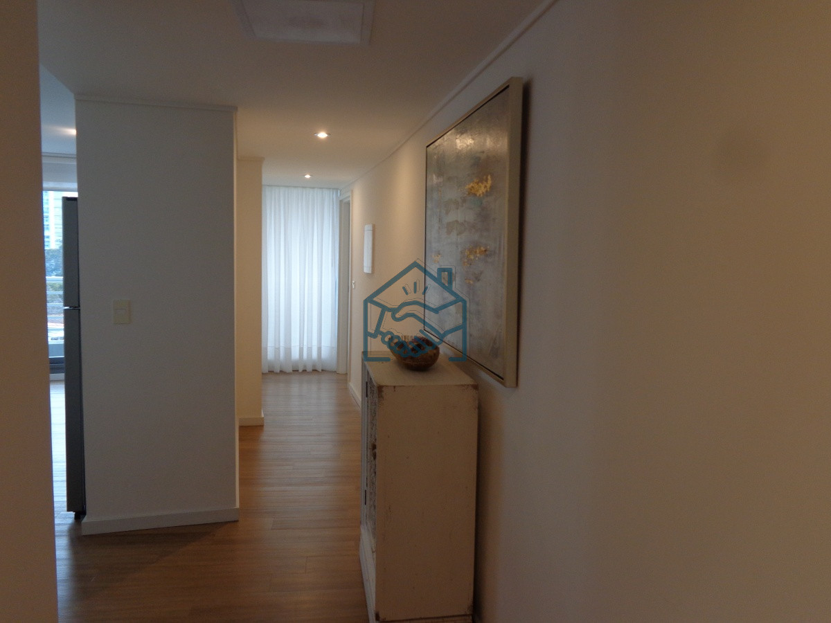 Apartamento ID.855/PUNTA-DEL-ESTE-APARTAMENTO-2-DORMITORIOS-EDIFICIO-CON-SERVICIOS- - PUNTA DEL ESTE APARTAMENTO 2 DORMITORIOS EDIFICIO CON SERVICIOS 